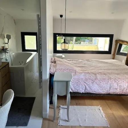 Le Pavillon Bleu Holiday home Nanterre